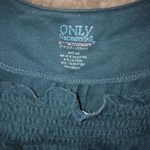 4X Only necessities smocked tunic